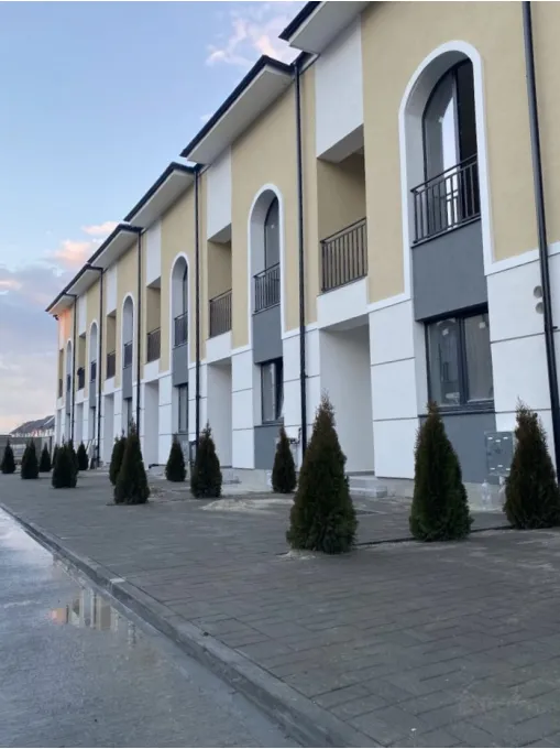 DIAMOND HOUSES SAFIRULUI – imagine 2