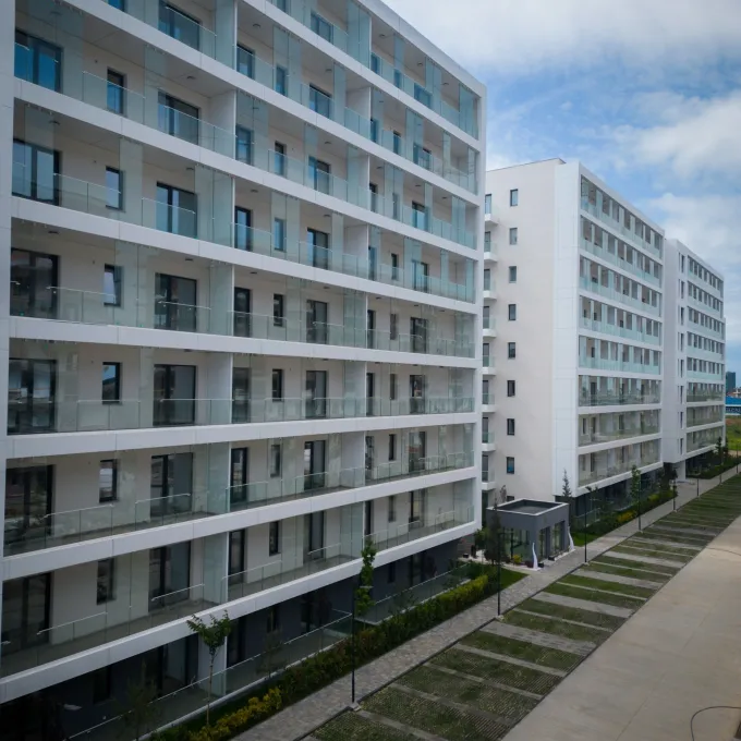 First Estates Pipera – imagine 7